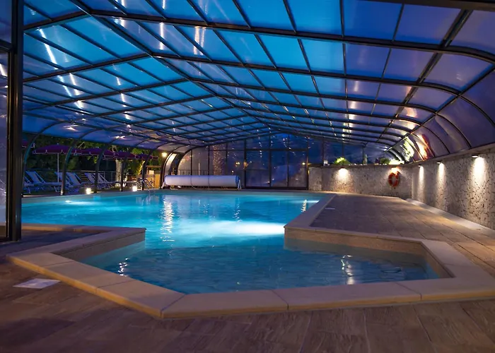 Aparthotel Il Castagno Toscana 4*