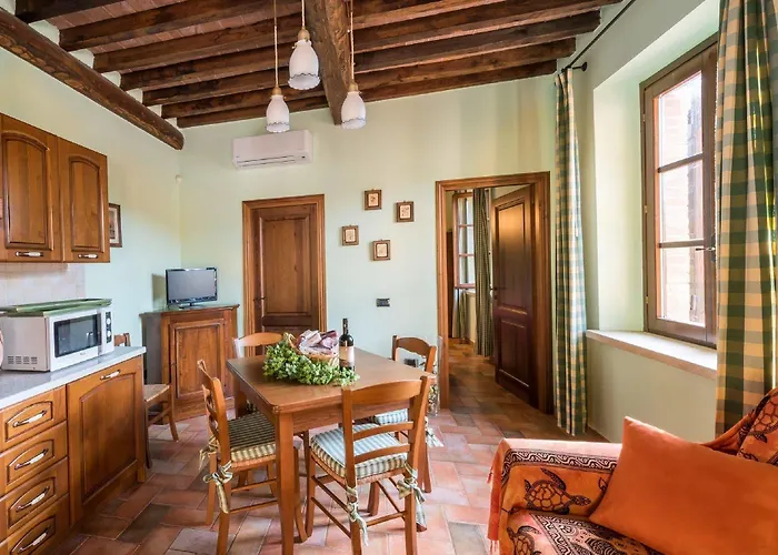 Aparthotel Il Castagno Toscana Campiglia Marittima